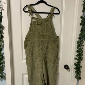 jeanworks & company green corduroy overalls